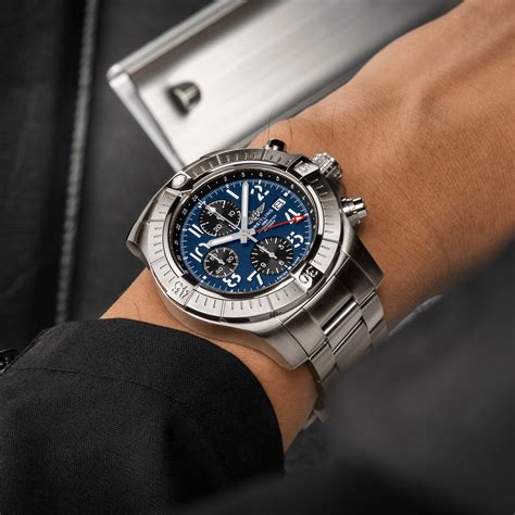 breitling avenger 45 mm|breitling avenger 45 gmt review.